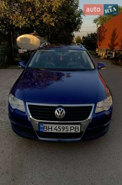 Універсал Volkswagen Passat 2009 в Одесі