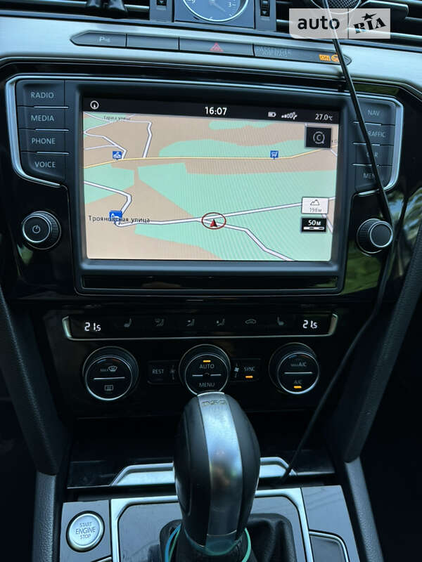 Універсал Volkswagen Passat 2015 в Чернівцях фото 5 Універсал Volkswagen Passat 2015 в Чернівцях