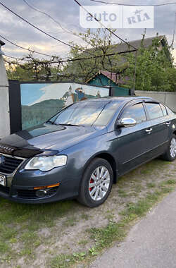 Седан Volkswagen Passat 2009 в Нежине