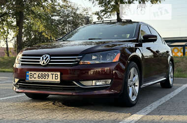 Седан Volkswagen Passat 2013 в Львові