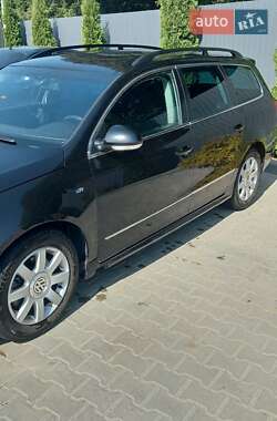 Универсал Volkswagen Passat 2010 в 