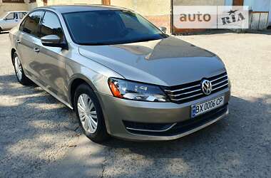 Седан Volkswagen Passat 2014 в Хмельницком