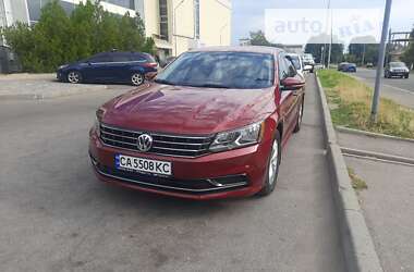 Седан Volkswagen Passat 2018 в Черкассах