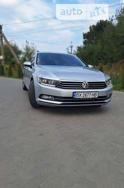 Універсал Volkswagen Passat 2016 в Шепетівці