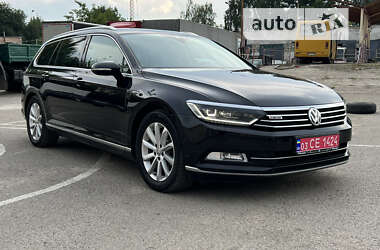 Універсал Volkswagen Passat 2017 в Луцьку