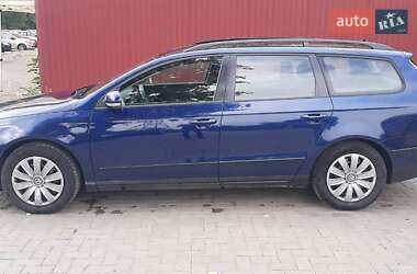 Универсал Volkswagen Passat 2005 в 
