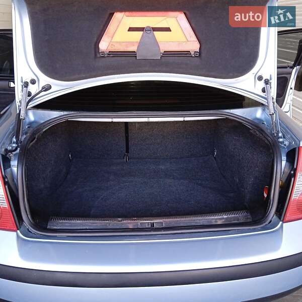 Седан Volkswagen Passat 2001 в Теребовле фото 11 Седан Volkswagen Passat 2001 в Теребовле