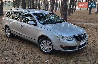 Универсал Volkswagen Passat 2006 в Сумах