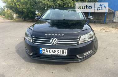 Универсал Volkswagen Passat 2011 в Александрие