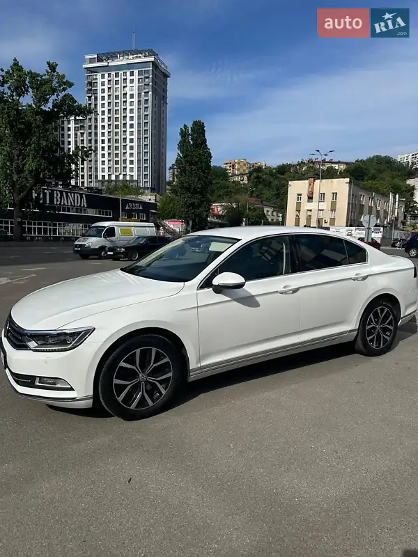 Седан Volkswagen Passat 2018 в 