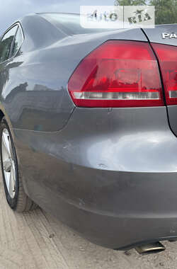 Седан Volkswagen Passat 2012 в Киеве