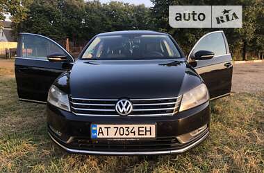 Седан Volkswagen Passat 2012 в Стрию