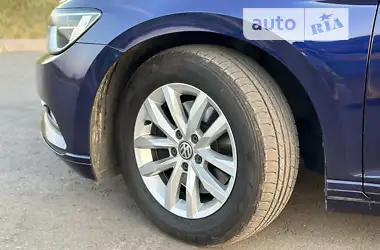 Volkswagen Passat 2019