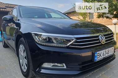 Універсал Volkswagen Passat 2019 в Рівному