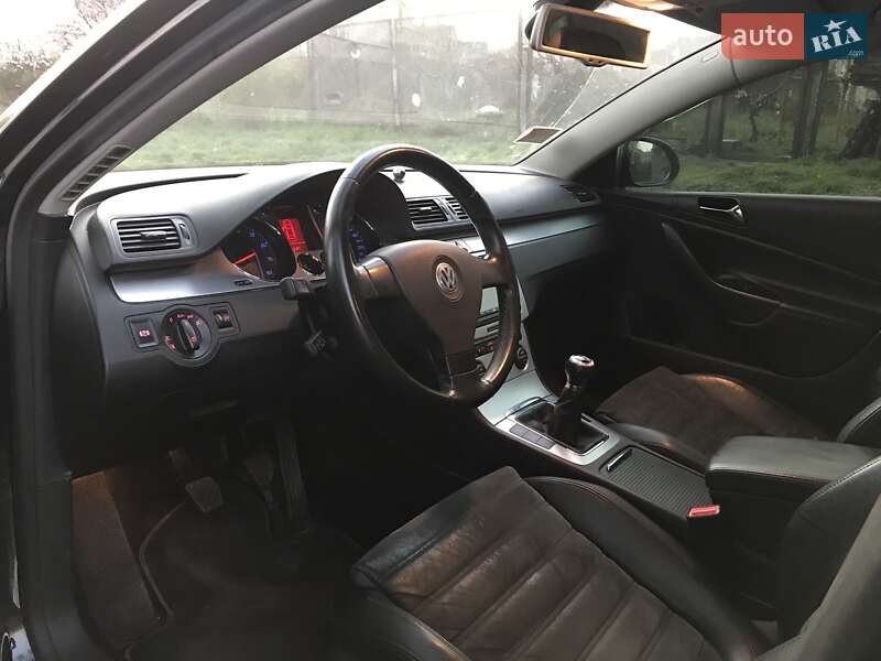 Седан Volkswagen Passat 2008 в Киеве