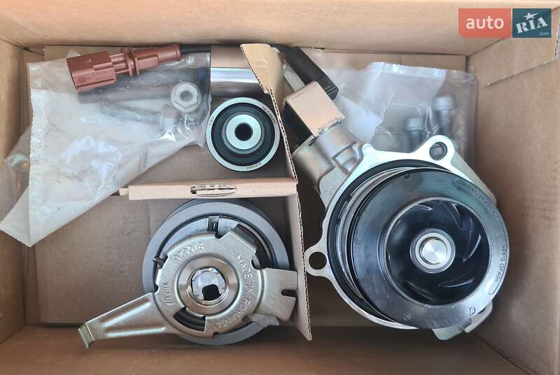 Универсал Volkswagen Passat 2018 в Самборе фото 41 Универсал Volkswagen Passat 2018 в Самборе