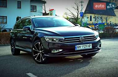 Volkswagen Passat 2021