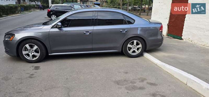 Volkswagen Passat 2013