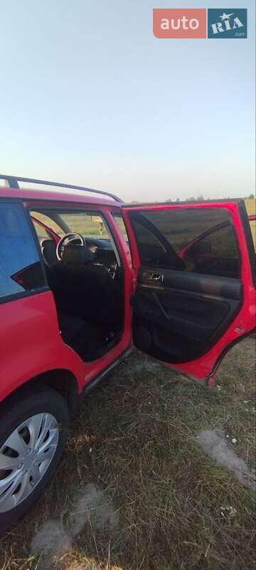 Универсал Volkswagen Passat 2000 в Костополе