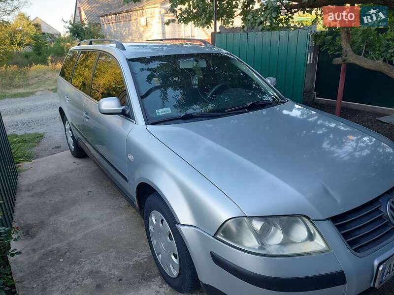 Универсал Volkswagen Passat 2001 в Любашевке