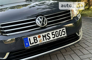 Універсал Volkswagen Passat 2012 в Дрогобичі