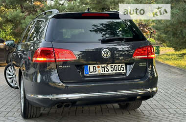 Универсал Volkswagen Passat 2012 в Дрогобыче