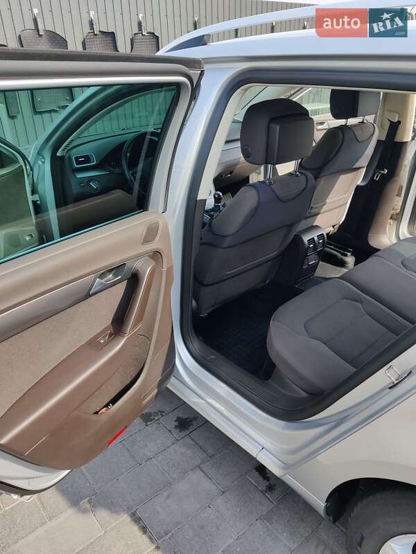 Универсал Volkswagen Passat 2014 в Шептицькому