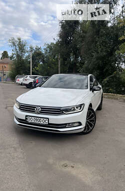 Седан Volkswagen Passat 2017 в Кривому Розі