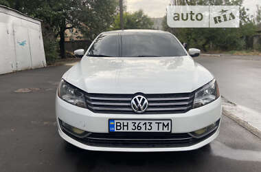 Седан Volkswagen Passat 2014 в Одесі