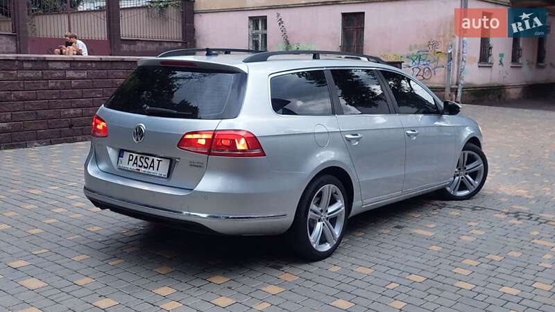 Універсал Volkswagen Passat 2013 в Одесі