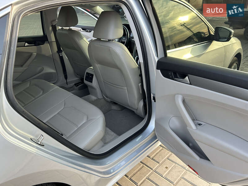 Седан Volkswagen Passat 2015 в Дружковке