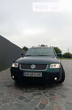 Універсал Volkswagen Passat 2003 в Житомирі