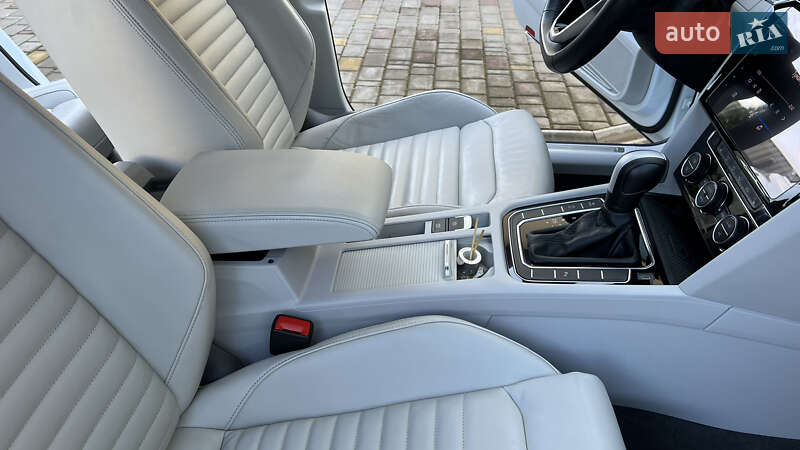 Універсал Volkswagen Passat 2019 в Умані