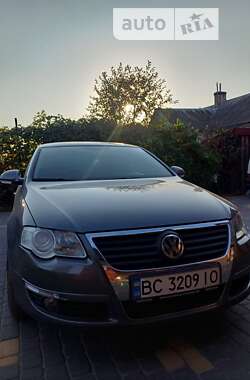 Седан Volkswagen Passat 2008 в Львові