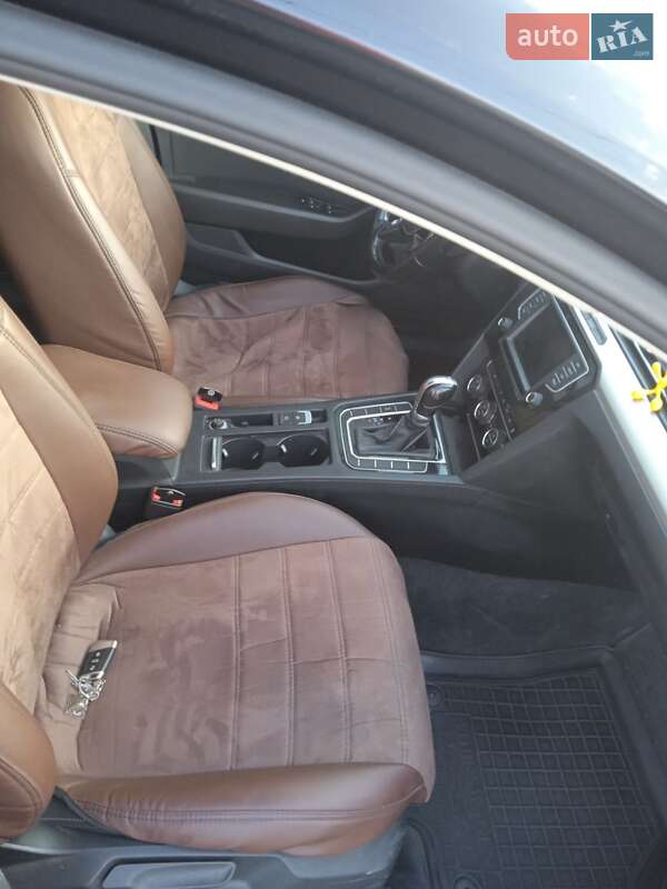 Универсал Volkswagen Passat 2017 в Хмельницком фото 19 Универсал Volkswagen Passat 2017 в Хмельницком