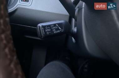 Универсал Volkswagen Passat 2009 в 