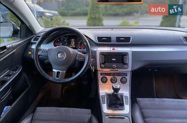 Универсал Volkswagen Passat 2009 в 