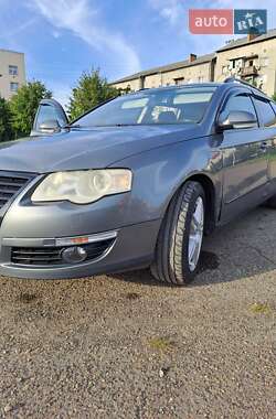 Универсал Volkswagen Passat 2006 в Коломые