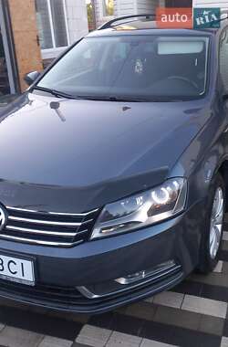 Универсал Volkswagen Passat 2013 в 