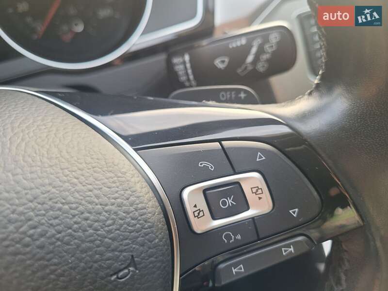 Універсал Volkswagen Passat 2017 в Києві