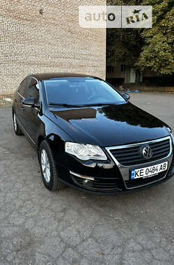 Седан Volkswagen Passat 2005 в Кривом Роге