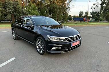 Седан Volkswagen Passat 2018 в Києві