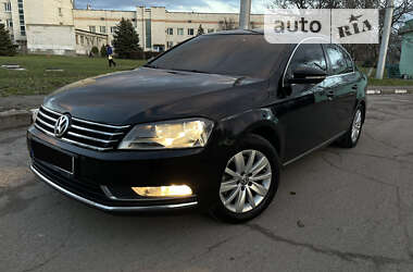 Volkswagen Passat 2011