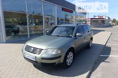 Універсал Volkswagen Passat 2001 в Полтаві