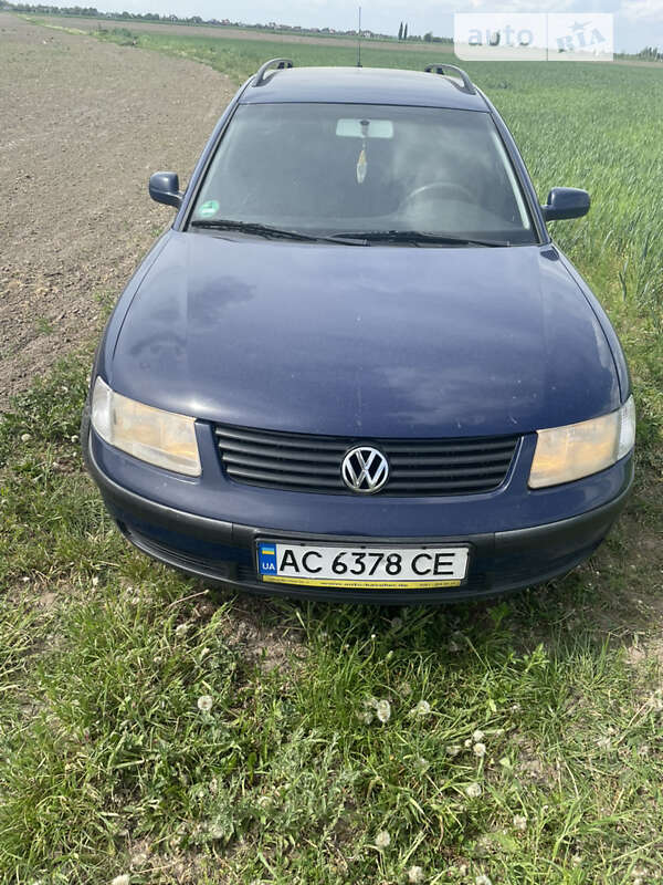 Универсал Volkswagen Passat 2000 в Луцке