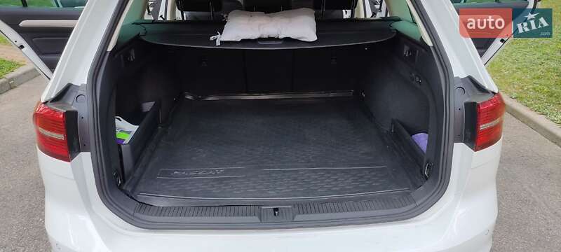 Универсал Volkswagen Passat 2017 в Чернигове