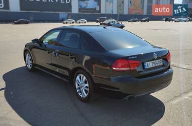 Седан Volkswagen Passat 2012 в Киеве