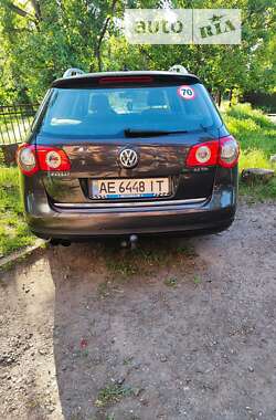 Універсал Volkswagen Passat 2006 в 