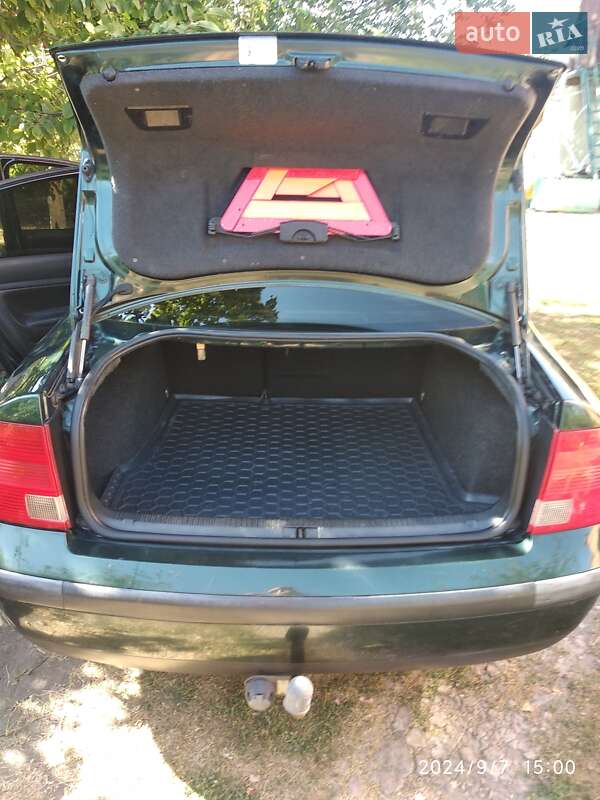 Седан Volkswagen Passat 1996 в Белой Церкви