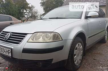 Універсал Volkswagen Passat 2004 в Міжгір'ї